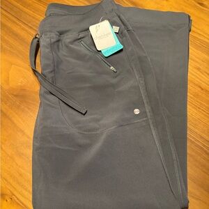 Cherokee Infinity Women’s Dark Gray Scrub pants, M, NWT